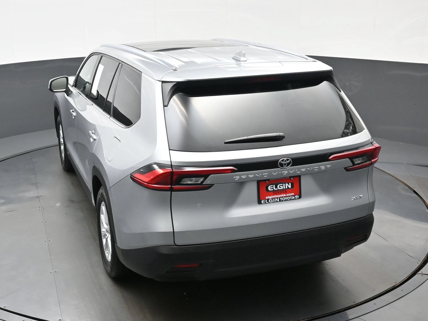 Used 2025 Toyota Grand Highlander FWD image 42