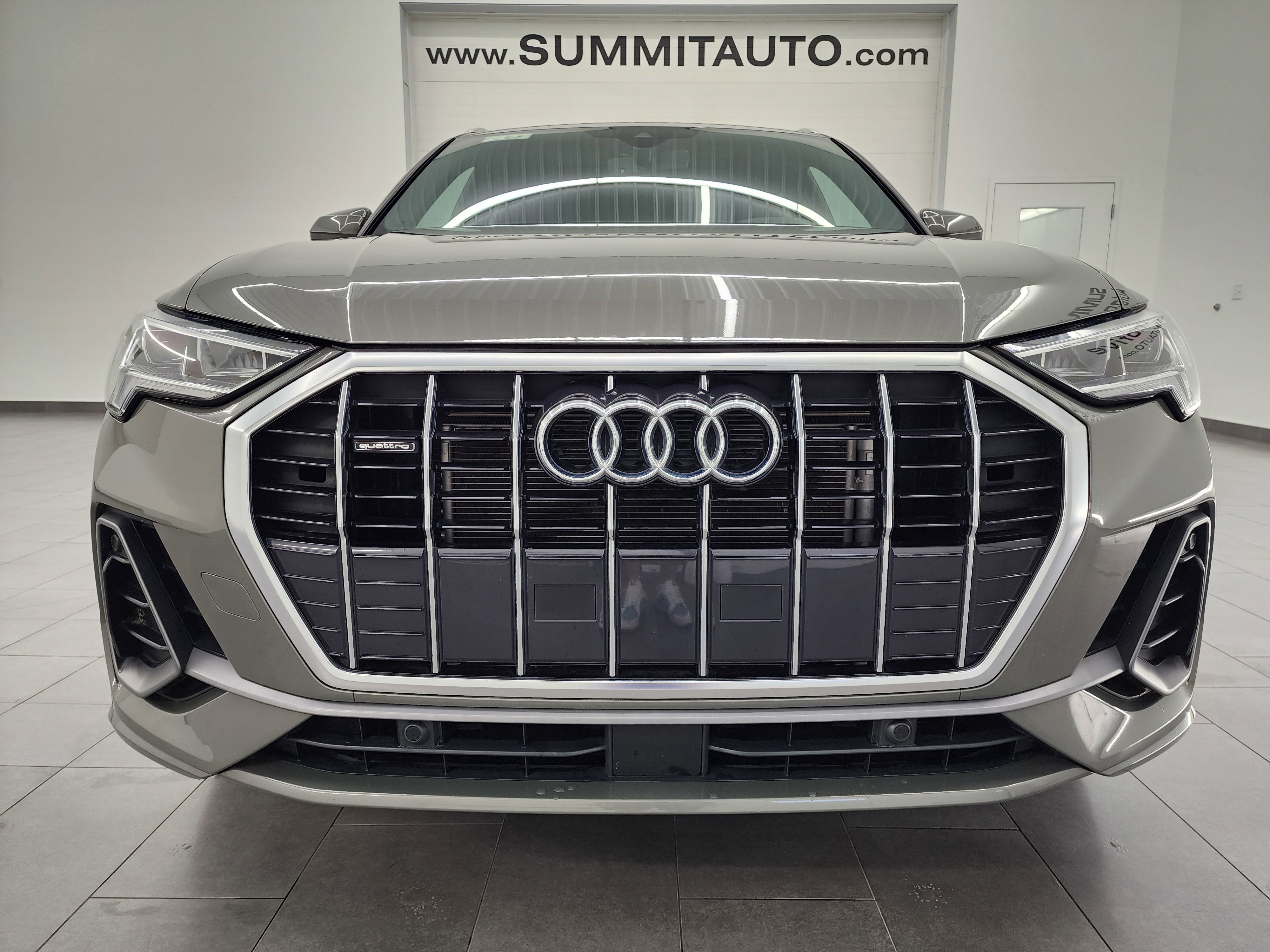 Used 2024 Audi Q3 2.0T Premium image 21