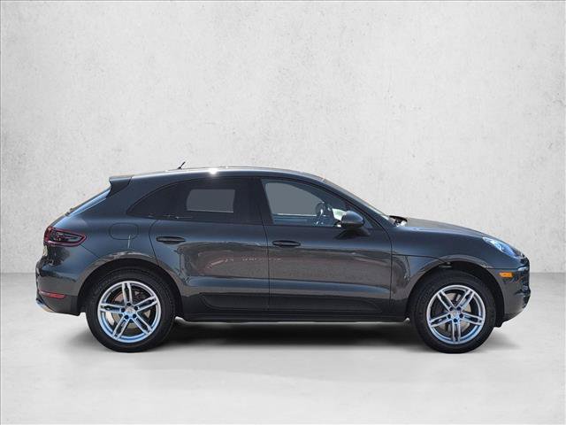 Used 2018 Porsche Macan AWD/4WD image 4