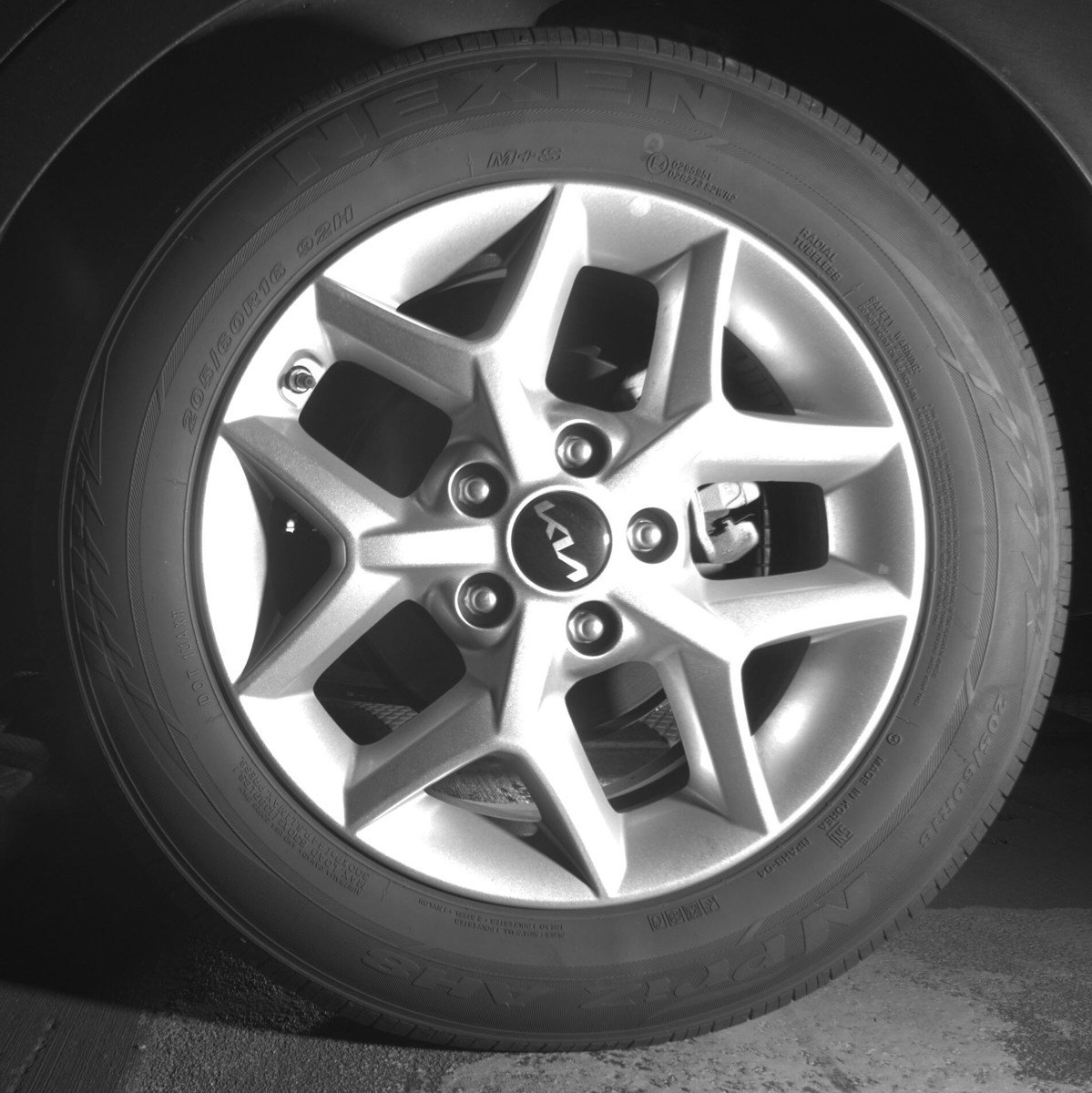 Used 2025 Kia Soul LX w/ LX Technology Package FWD image 11