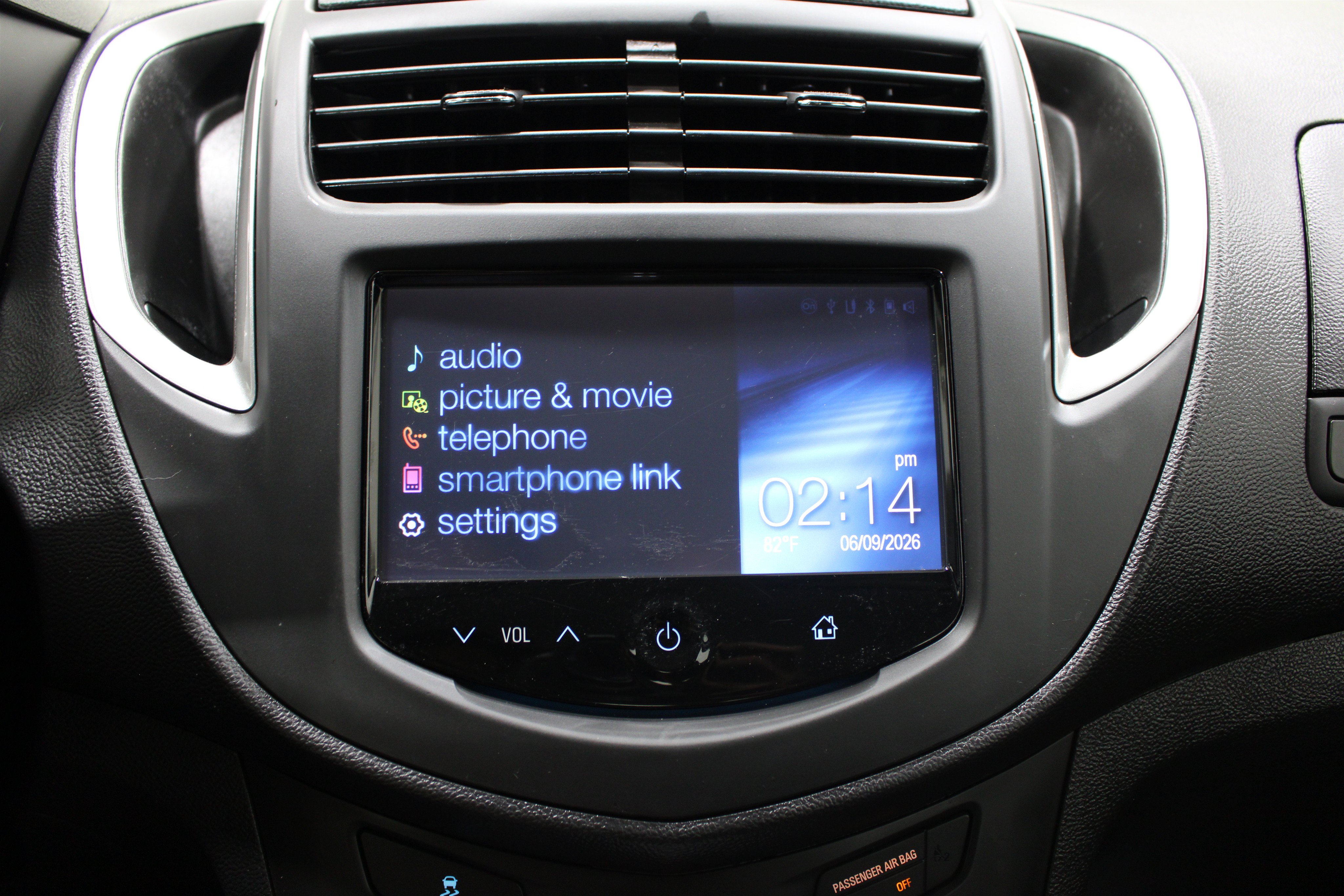 Used 2016 Chevrolet Trax LS FWD image 13