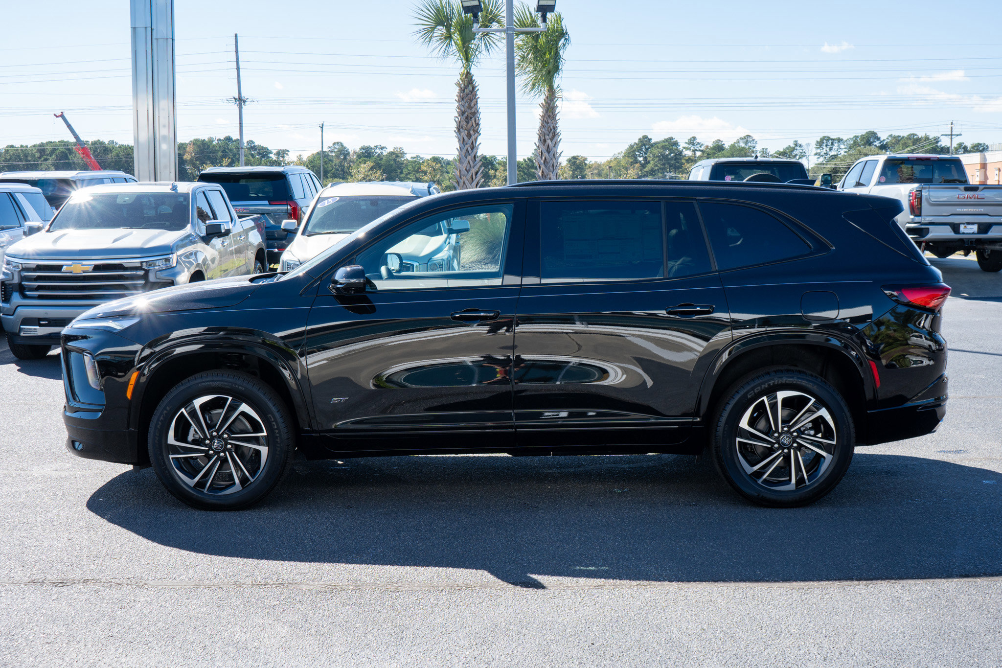 New 2026 Buick Enclave Sport Touring w/ Power Package image 6