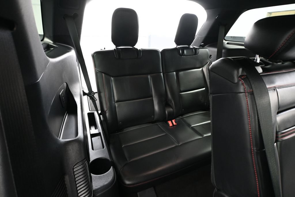Used 2025 Ford Explorer ST-Line w/ ST-Line Street Pack AWD/4WD image 37