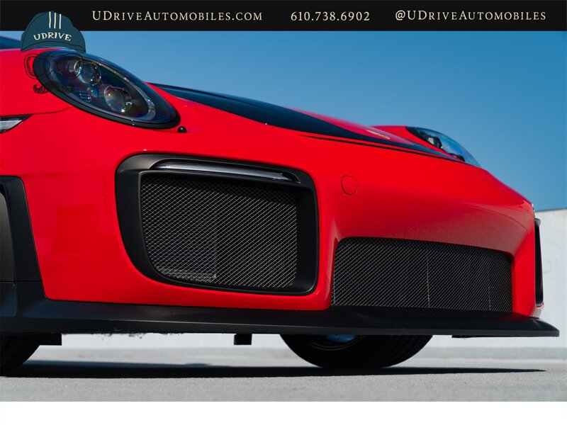 Used 2018 Porsche 911 GT2 RS RWD image 32