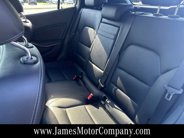 Used 2018 Mercedes-Benz GLA 250 image 13