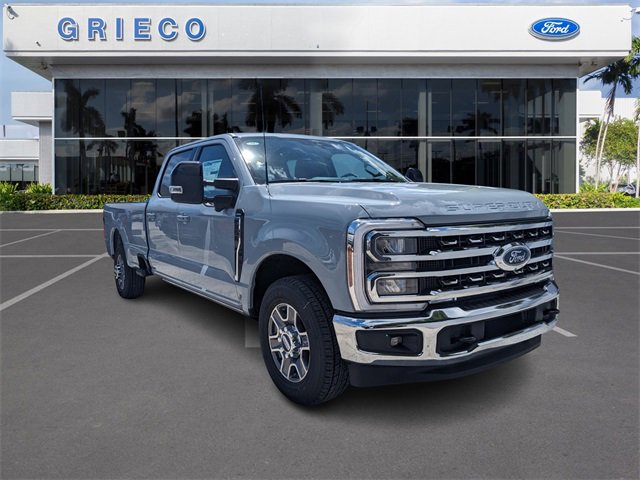 New 2026 Ford F350 Lariat