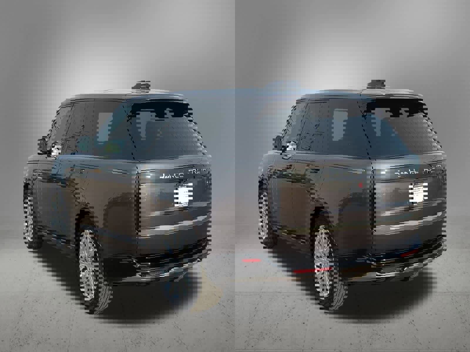 Certified 2024 Land Rover Range Rover SE image 4