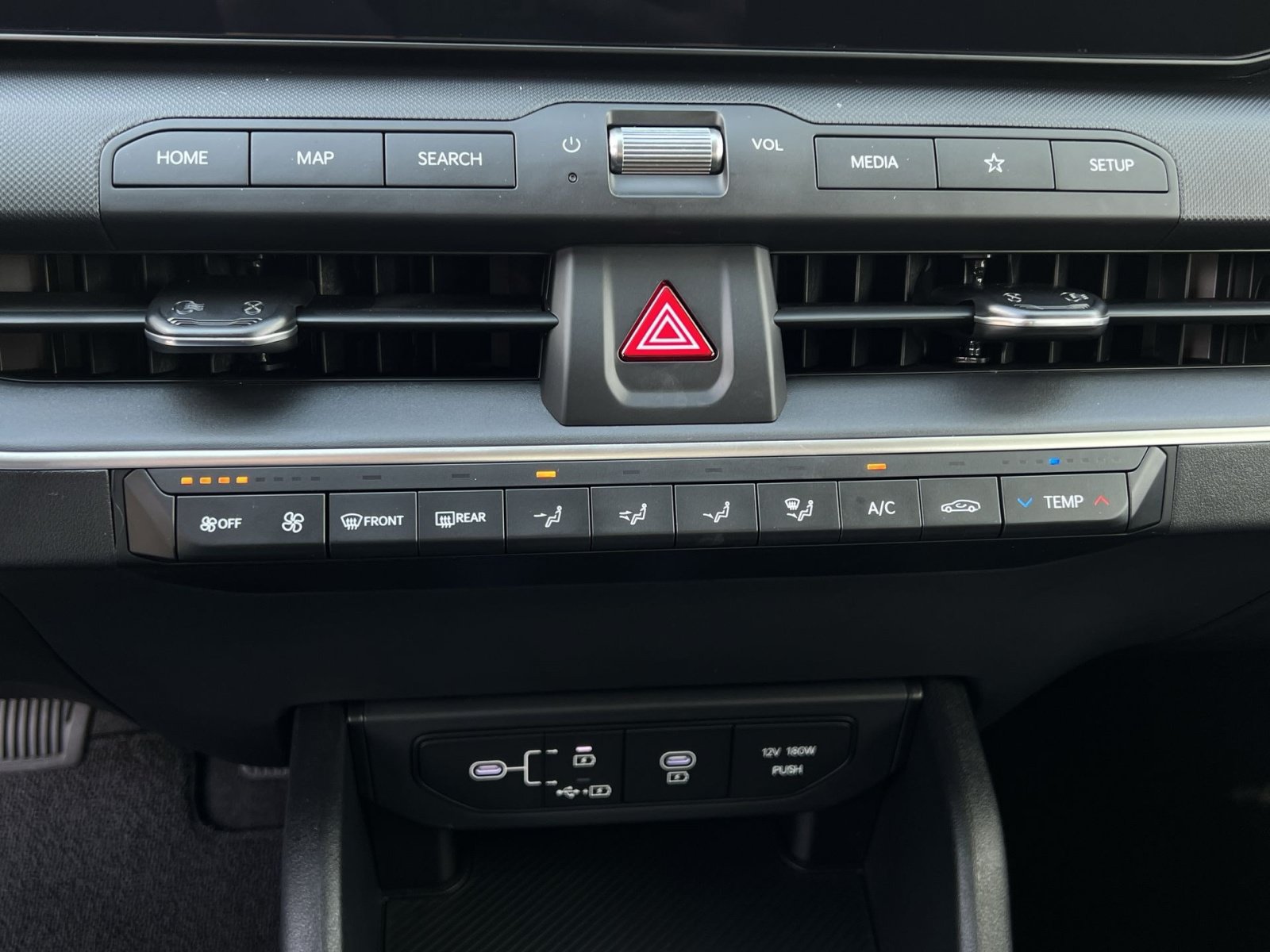 New 2026 Kia K4 FWD image 28