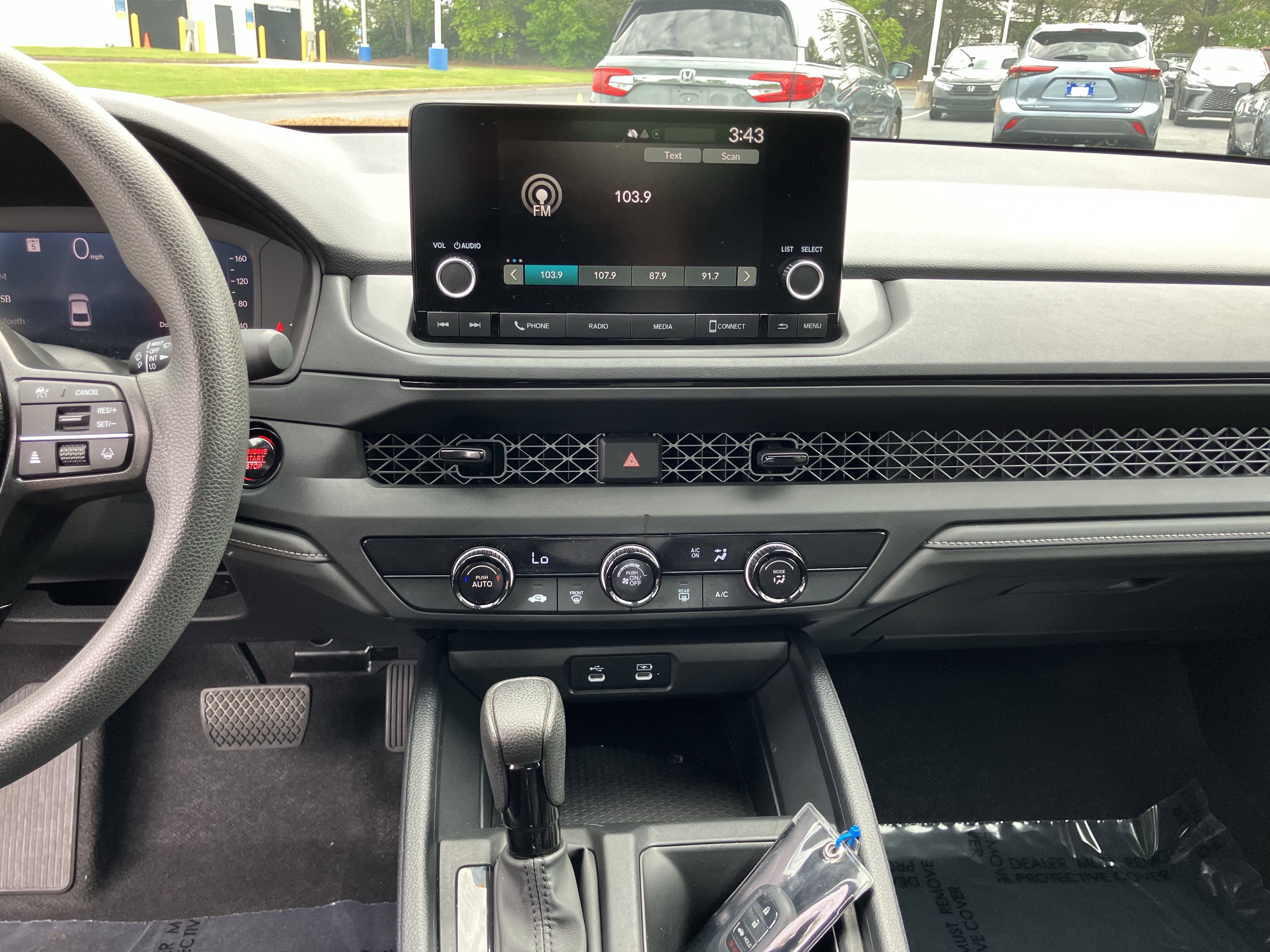 Used 2025 Honda Accord LX image 24