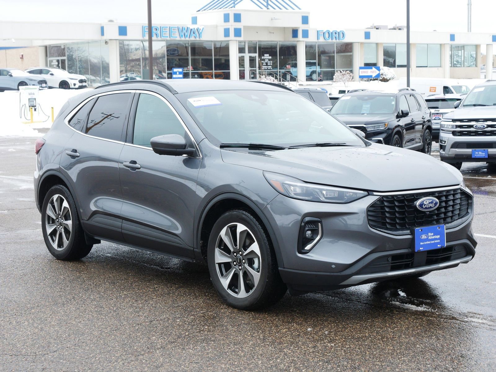 Certified 2023 Ford Escape Platinum image 9