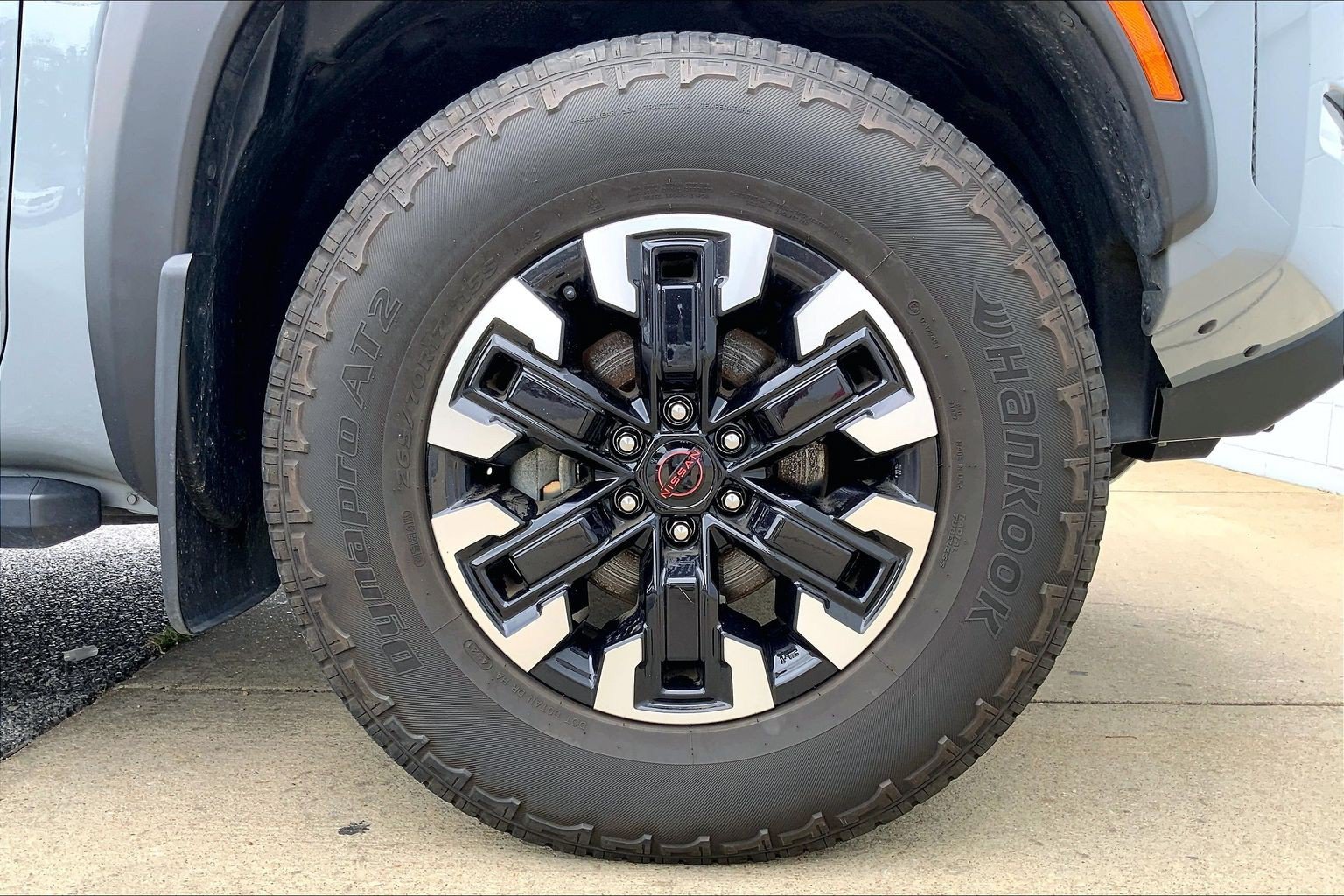 Used 2023 Nissan Frontier PRO-4X w/ Pro Convenience Package AWD/4WD image 11