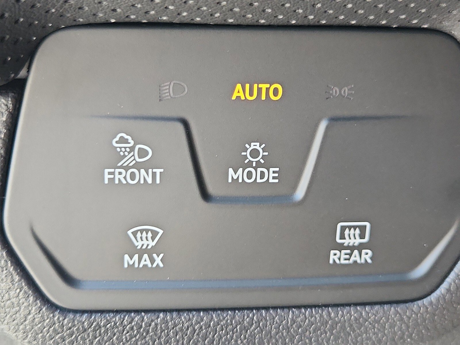 New 2026 Volkswagen Atlas SEL Premium R-Line image 19