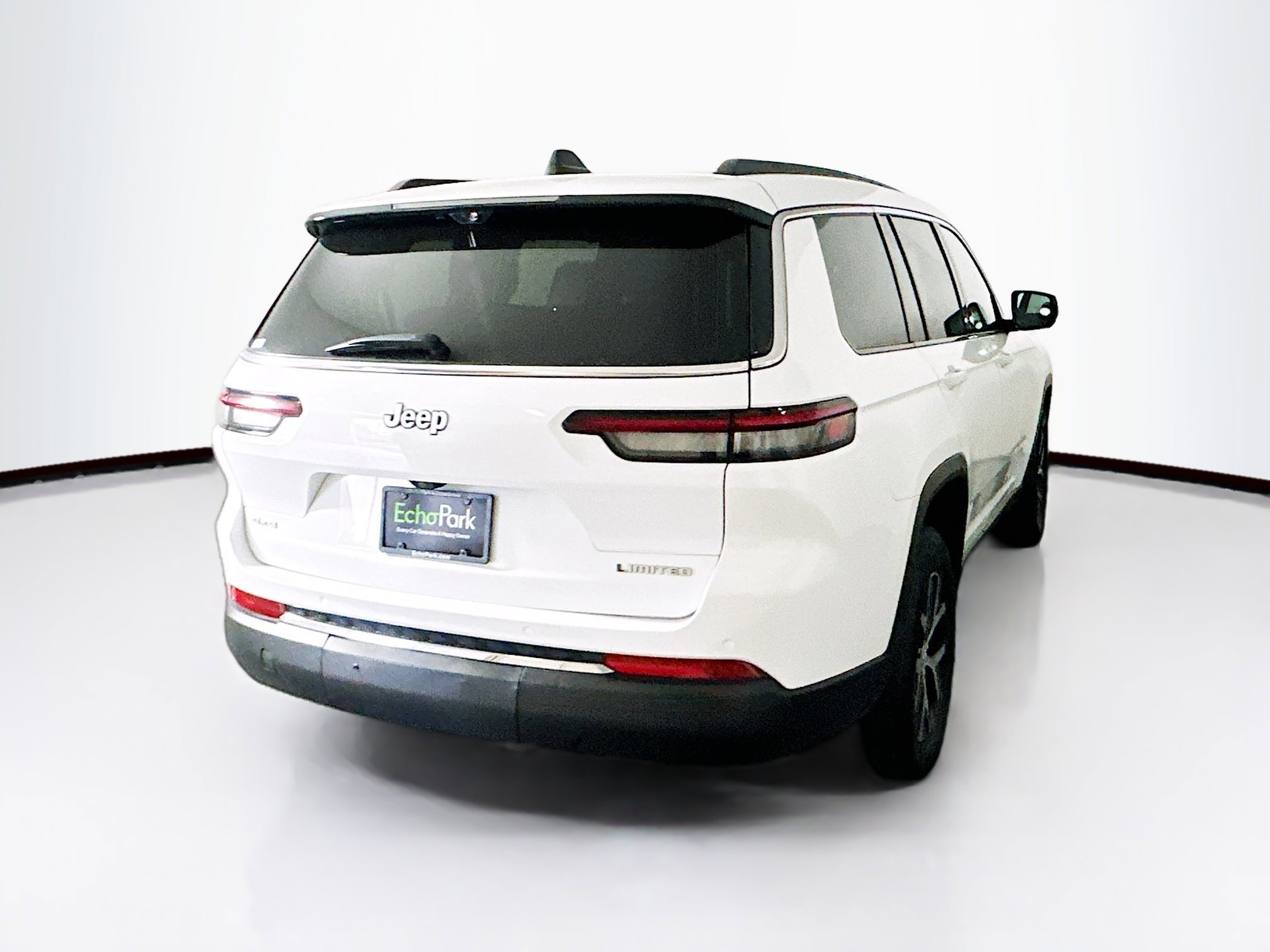 Used 2024 Jeep Grand Cherokee L Limited w/ Luxury Tech Group II image 9