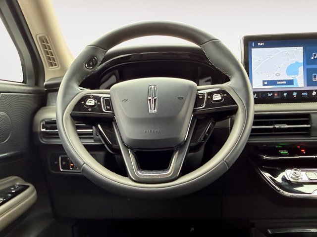 Used 2024 Lincoln Corsair AWD w/ Equipment Group 101A image 15