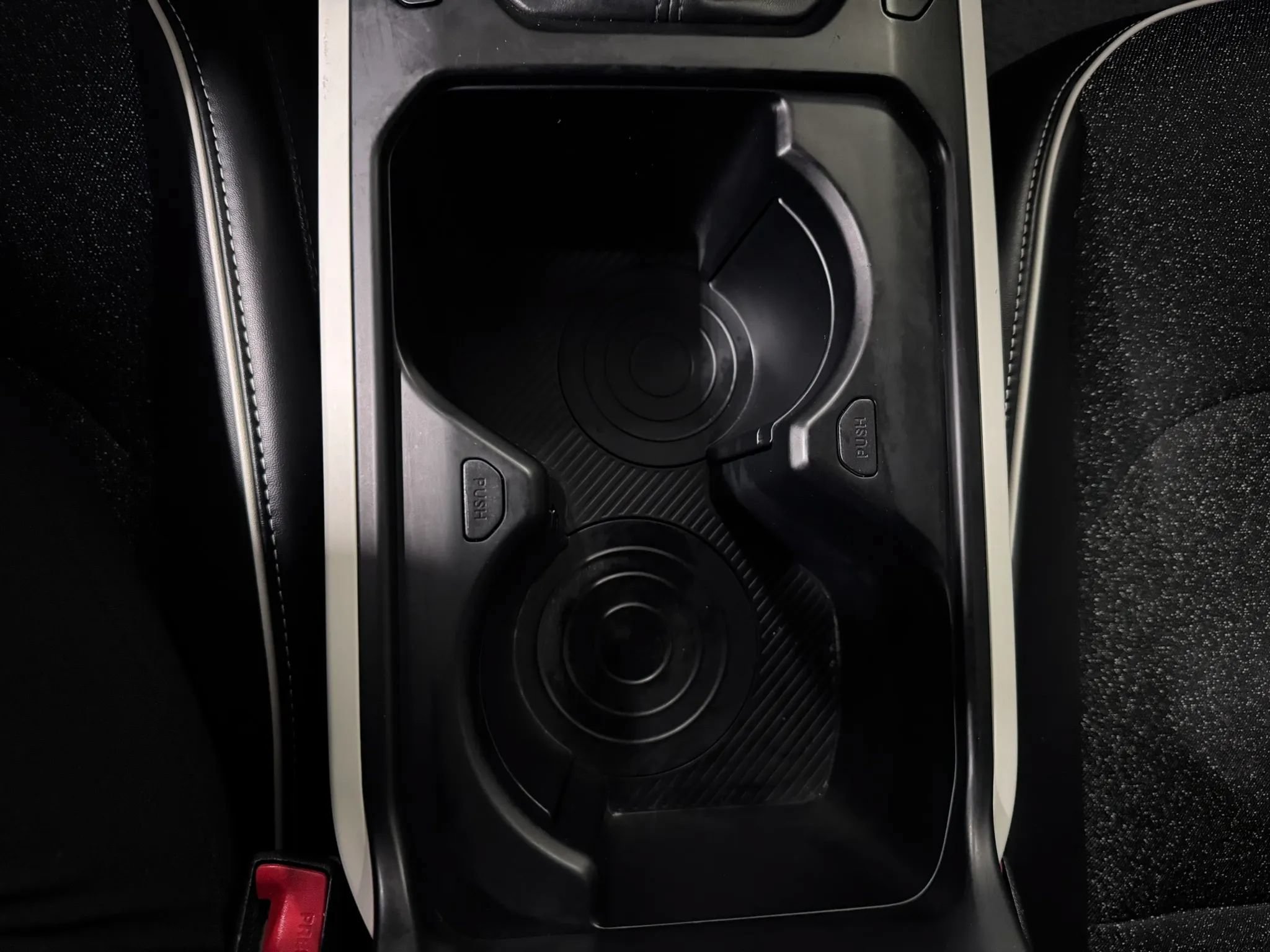 Used 2025 Kia K4 GT-Line FWD image 30
