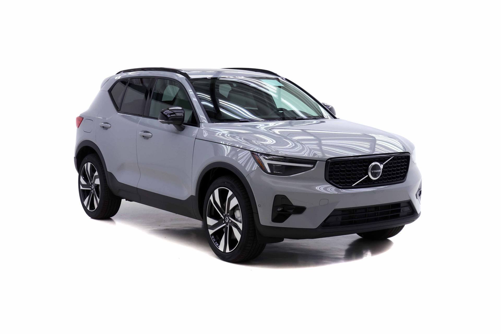 New 2026 Volvo XC40 B5 Ultra w/ Protection Package Premier AWD/4WD image 2