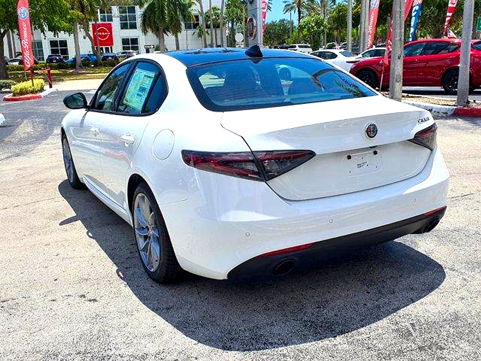 New 2024 Alfa Romeo Giulia Sprint RWD image 4