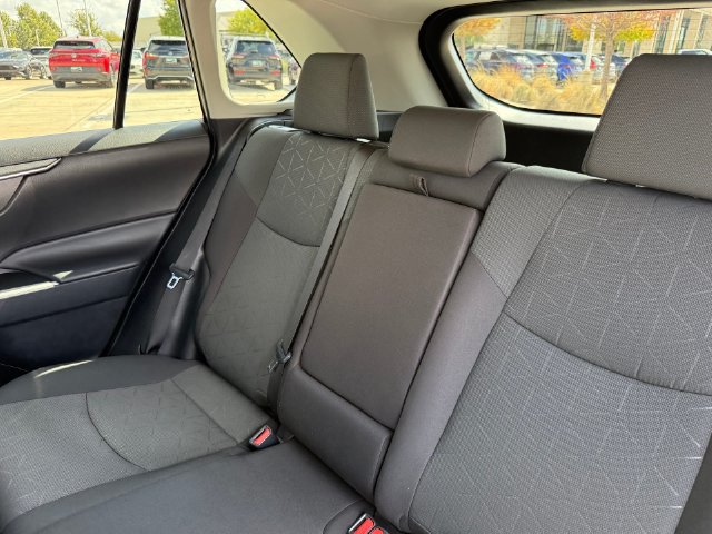 Used 2024 Toyota RAV4 XLE FWD image 27