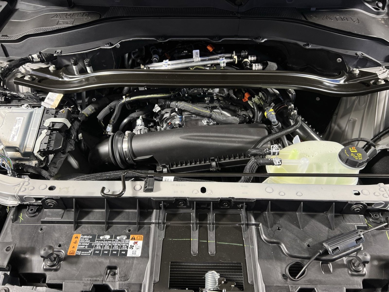 New 2026 Ford Explorer ST-Line w/ ST-Line Street Pack image 29