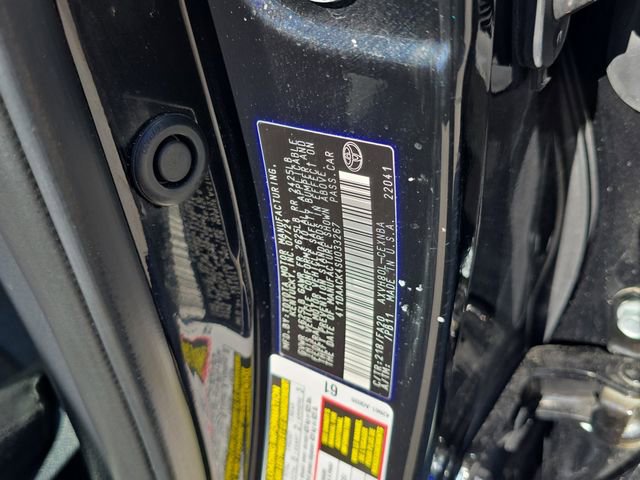 Used 2025 Toyota Camry LE image 32