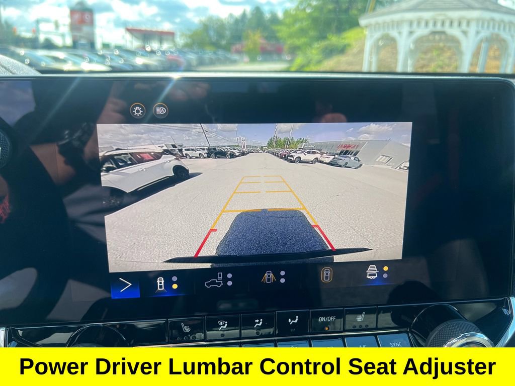 Used 2024 Chevrolet Colorado Z71 w/ Z71 Convenience Package 2 image 21