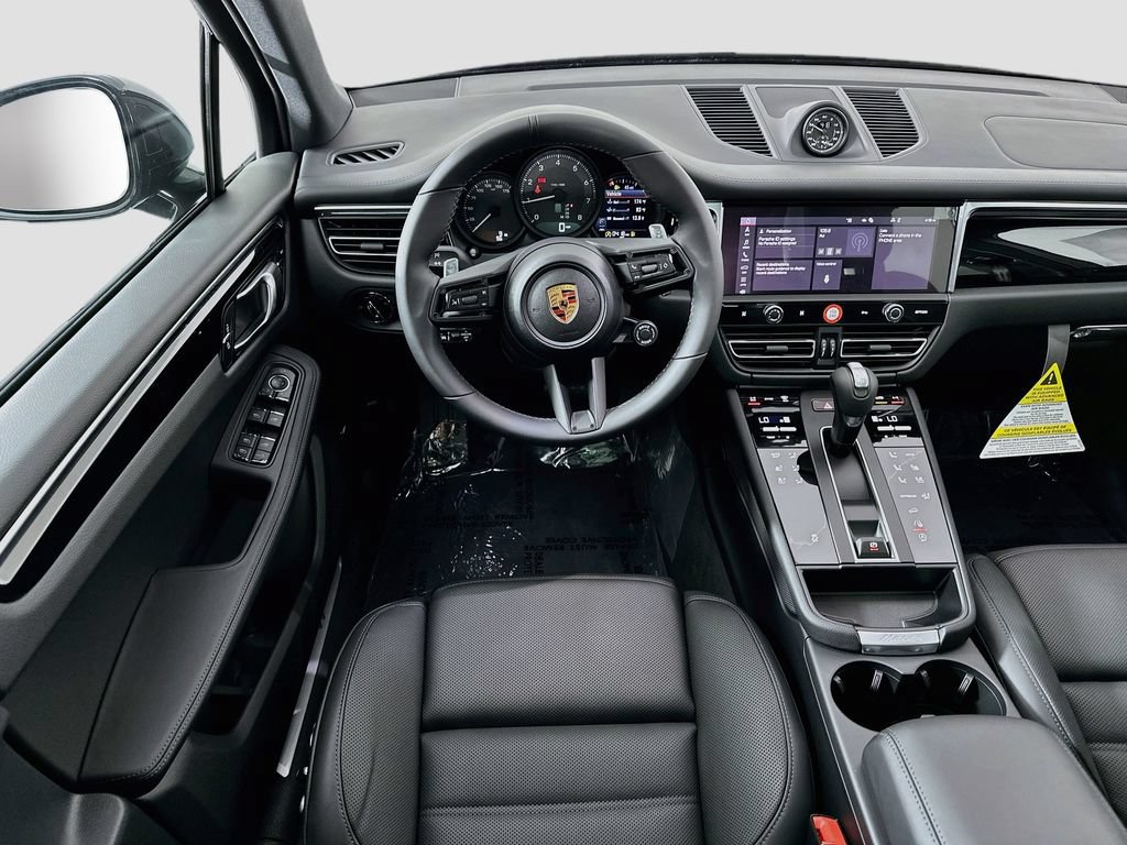 New 2026 Porsche Macan AWD/4WD image 25