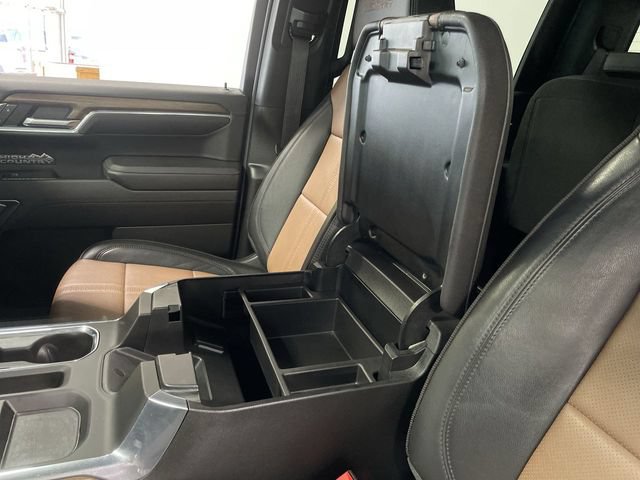Used 2023 Chevrolet Silverado 1500 High Country w/ Technology Package AWD/4WD image 21