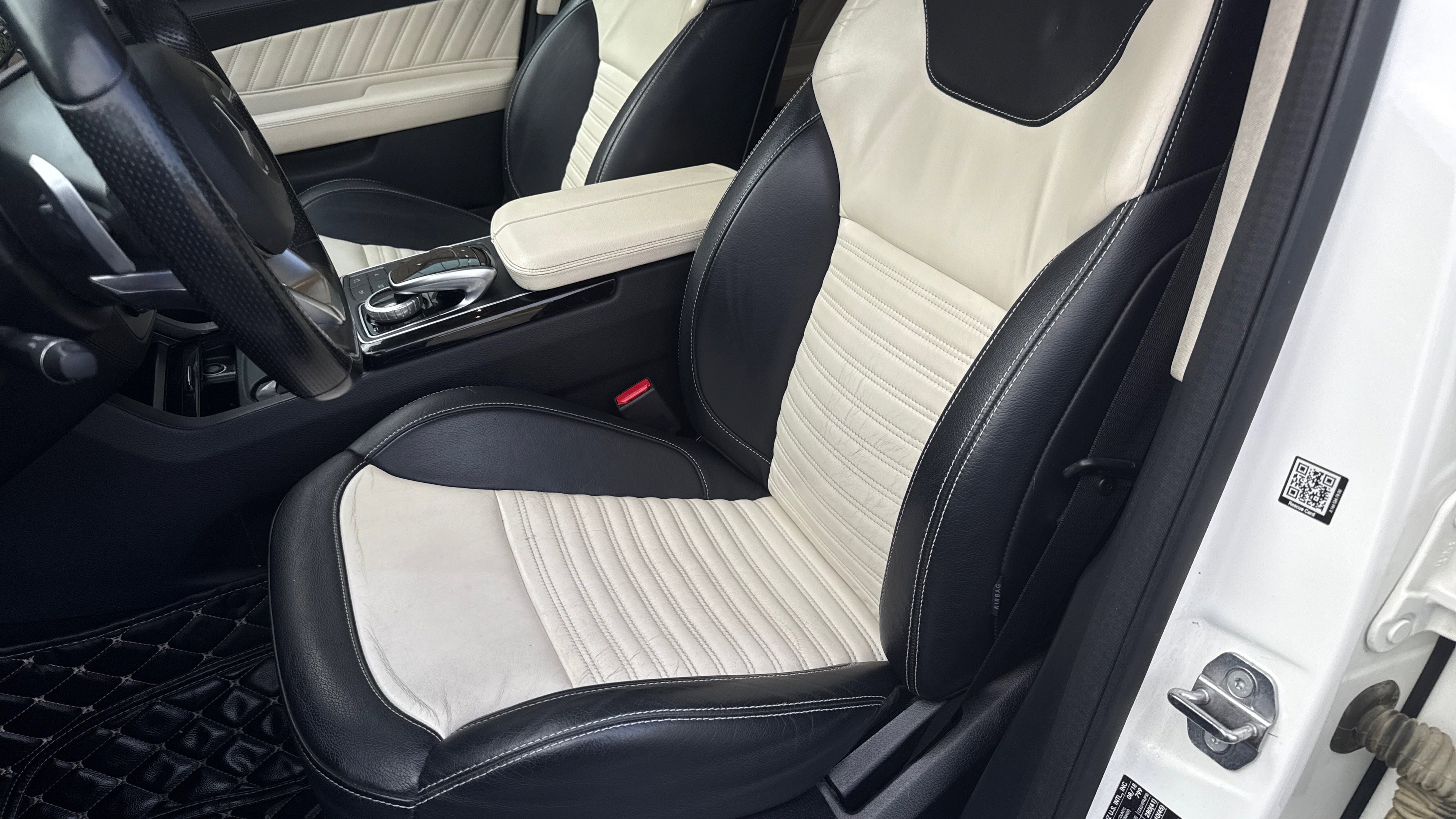 Used 2019 Mercedes-Benz GLE 43 AMG 4MATIC image 41