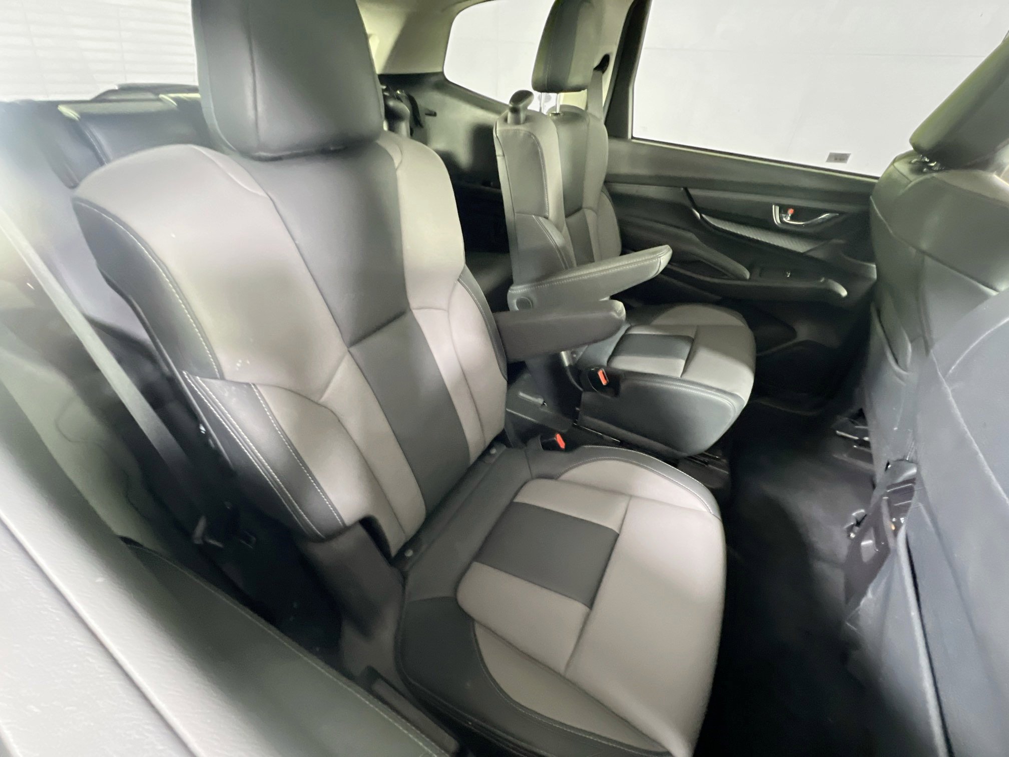 Used 2022 Subaru Ascent Onyx Edition image 27