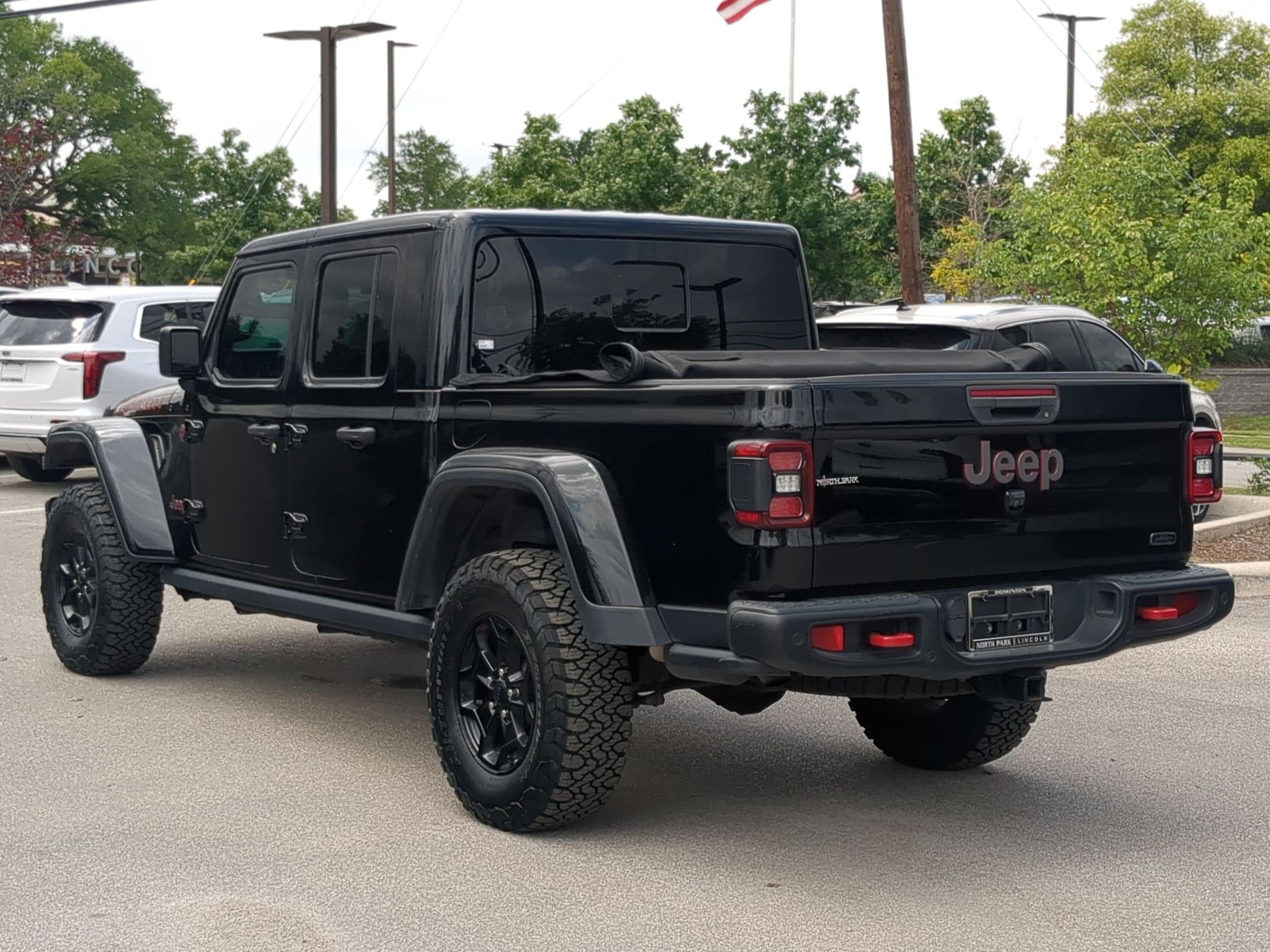 Used 2020 Jeep Gladiator Rubicon image 5
