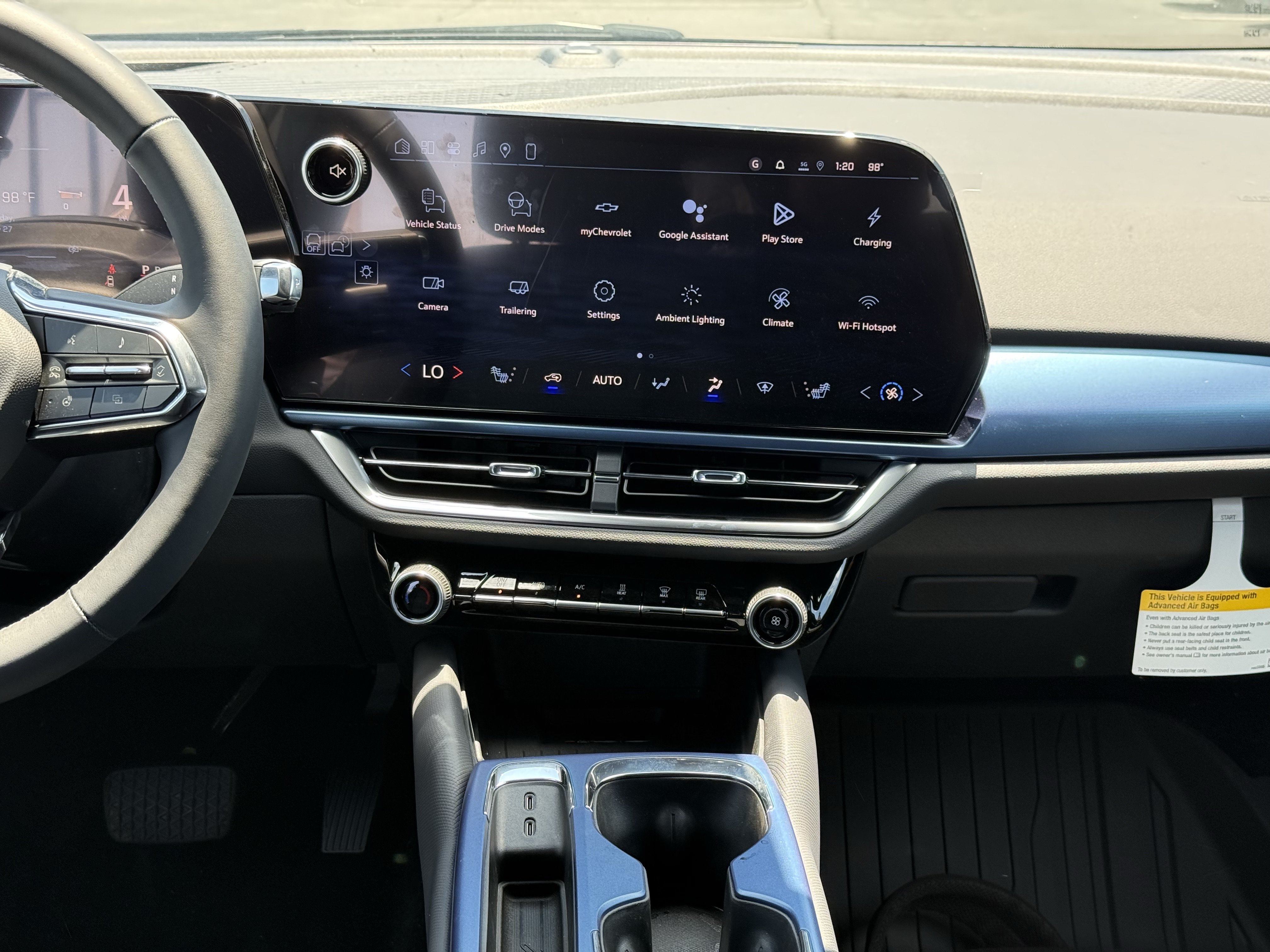 New 2026 Chevrolet Equinox EV LT FWD image 29