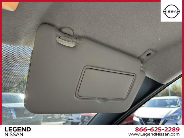 Used 2023 Nissan Kicks SR w/ SR Premium Package image 30