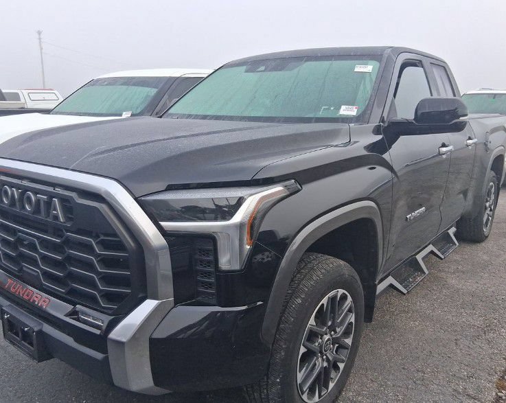 Used 2022 Toyota Tundra Limited AWD/4WD image 1