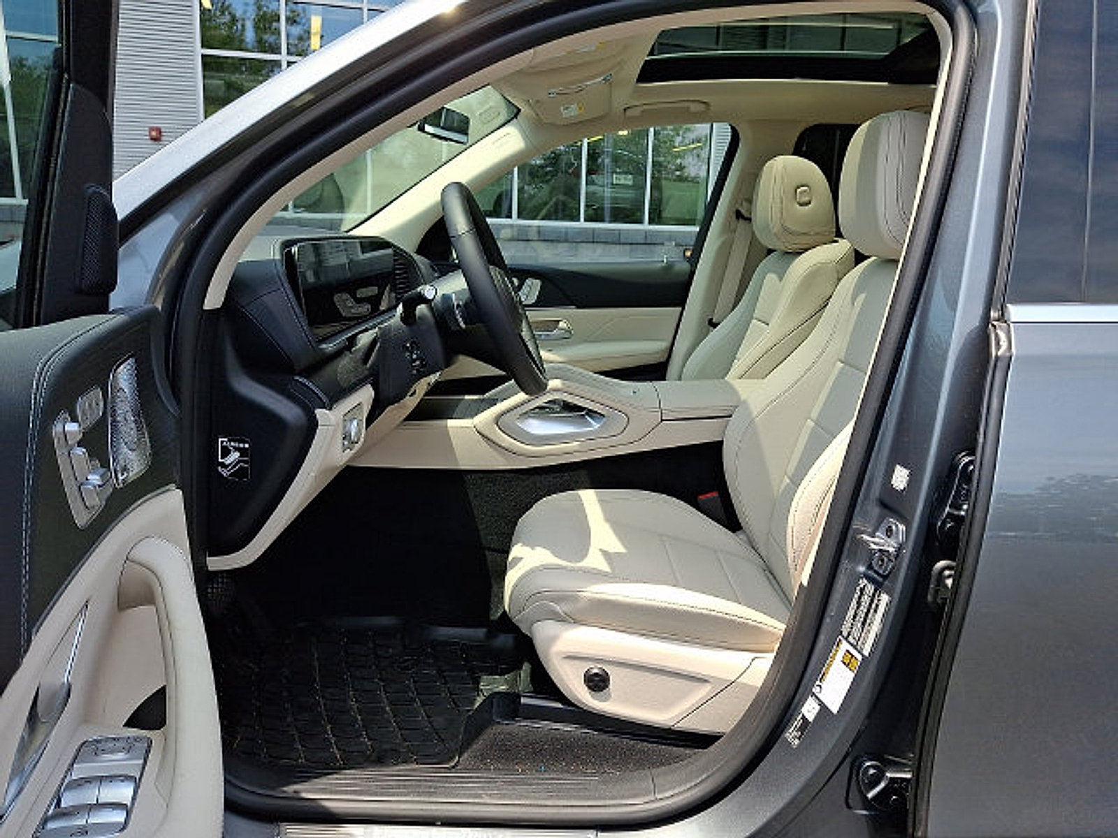 Used 2026 Mercedes-Benz GLE 350 4MATIC image 12