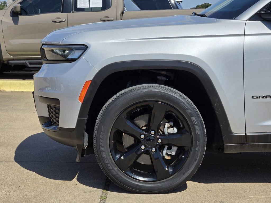 Used 2022 Jeep Grand Cherokee L Altitude image 6