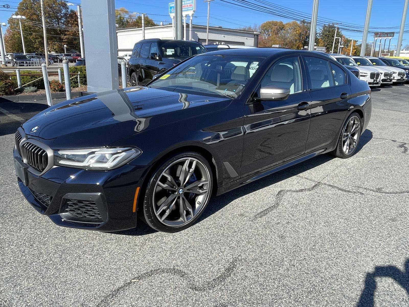 Used 2023 BMW M550i xDrive w/ Executive Package image 4
