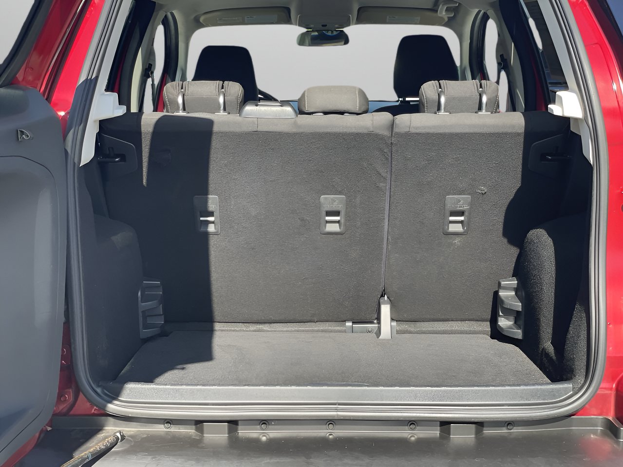 Used 2020 Ford EcoSport SE w/ SE Convenience Package FWD image 8