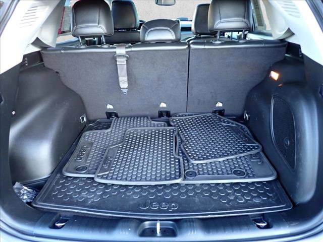 Used 2022 Jeep Compass Trailhawk w/ Sun and Sound Group image 8