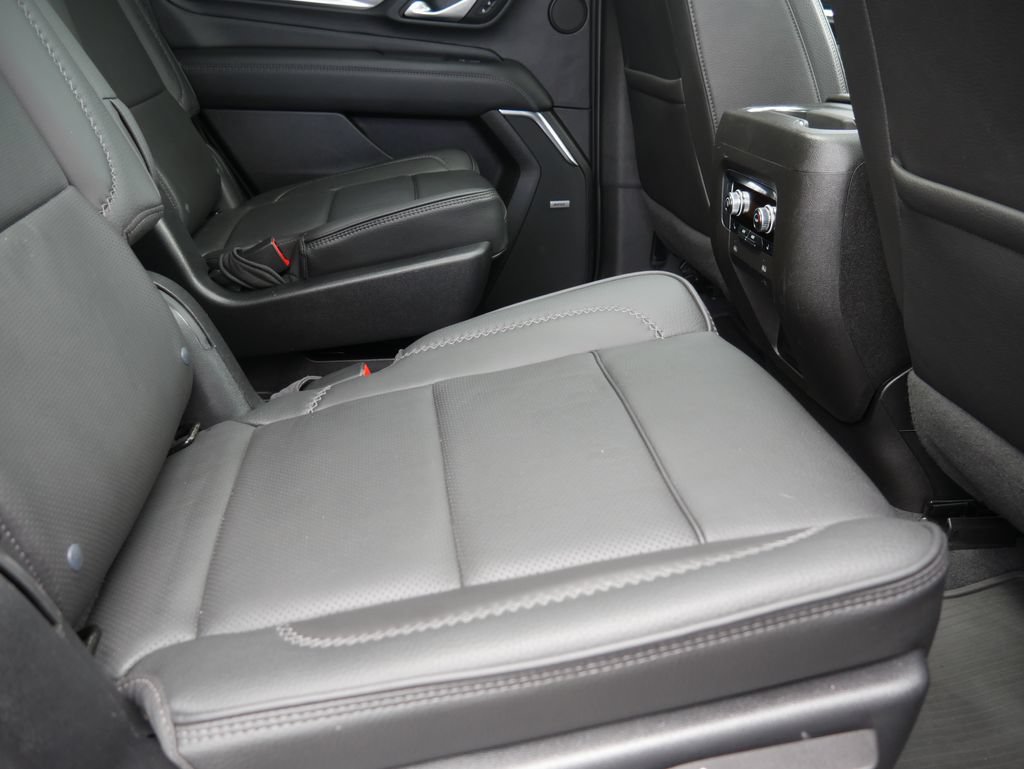 Used 2022 GMC Yukon Denali AWD/4WD image 28