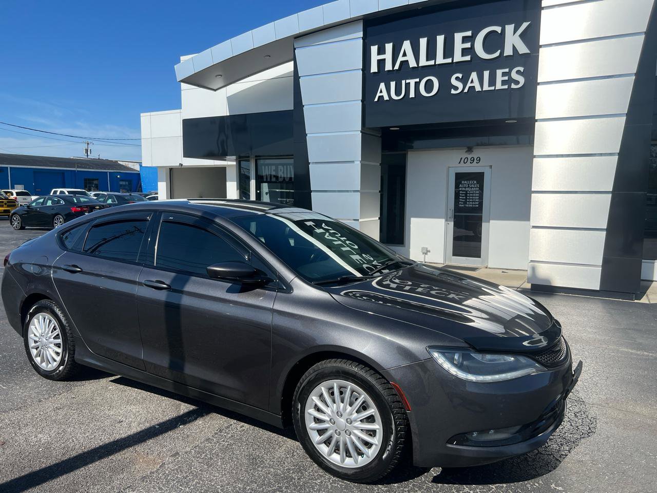 Used 2016 Chrysler 200 S w/ Premium Lighting Group AWD/4WD image 7