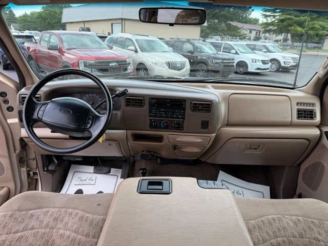 Used 1999 Ford F250 XLT AWD/4WD image 2