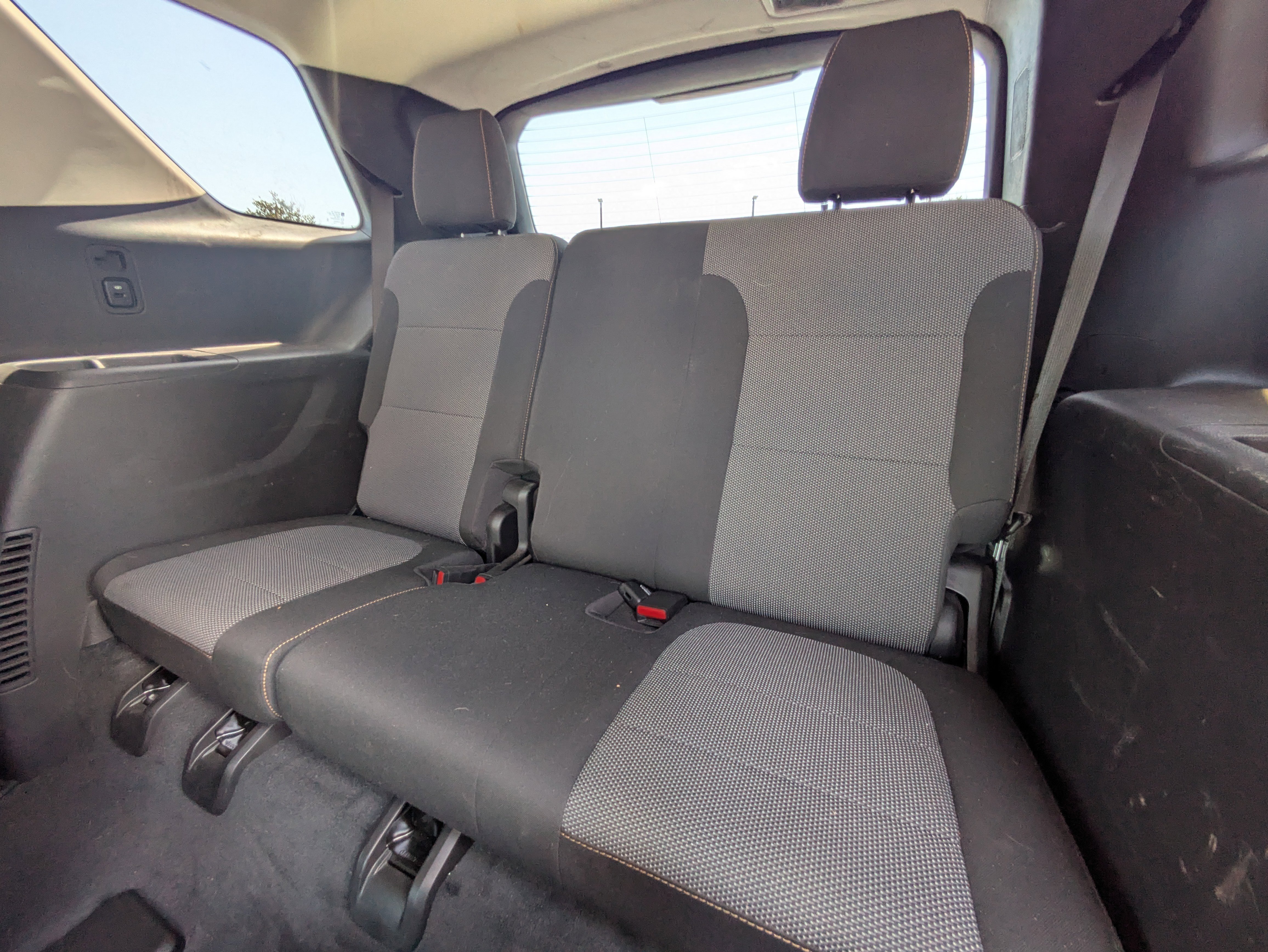 Used 2021 Chevrolet Traverse LT FWD image 9