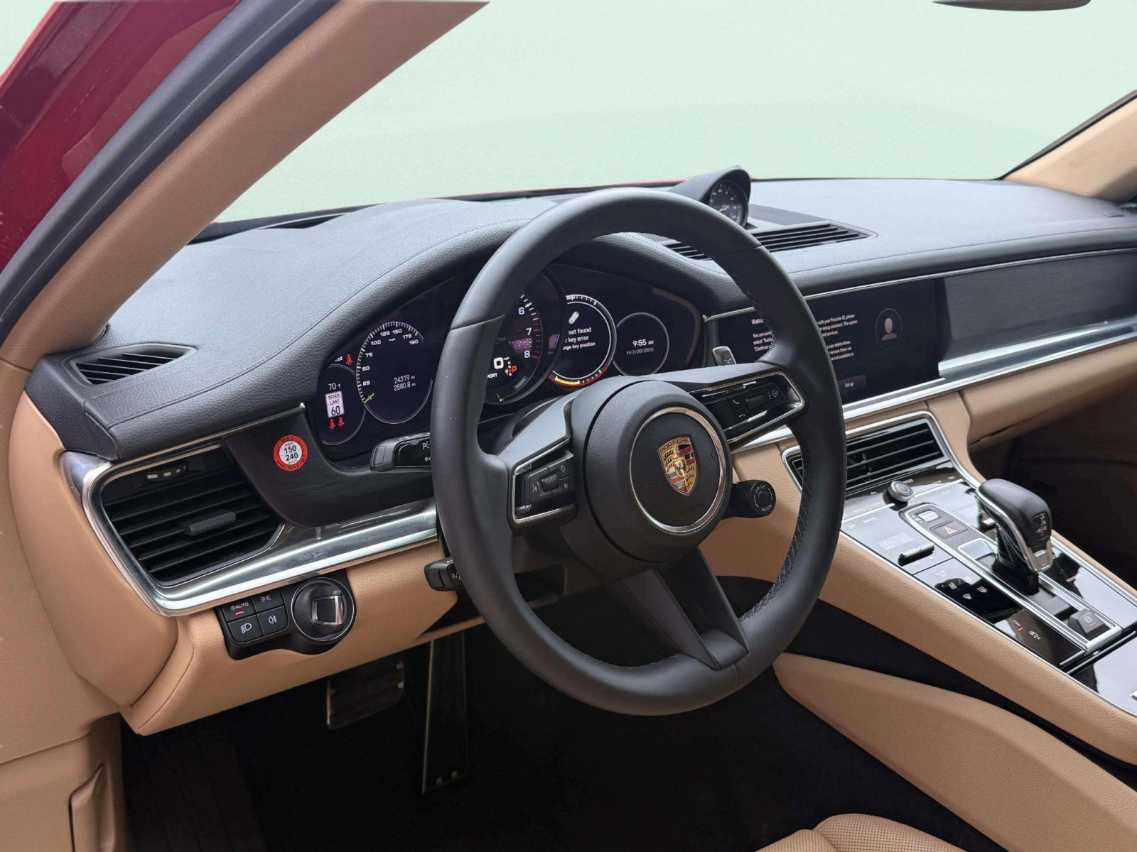 Used 2023 Porsche Panamera 4 Platinum Edition image 10