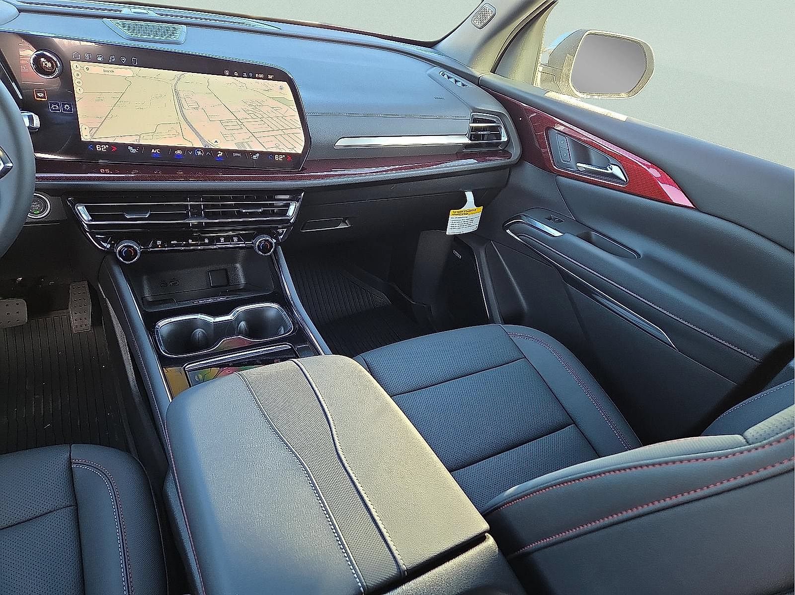 Used 2026 Chevrolet Traverse Z71 w/ Enhanced Driving Package AWD/4WD image 13