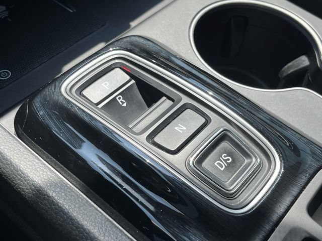 Used 2025 Honda Pilot Touring image 28