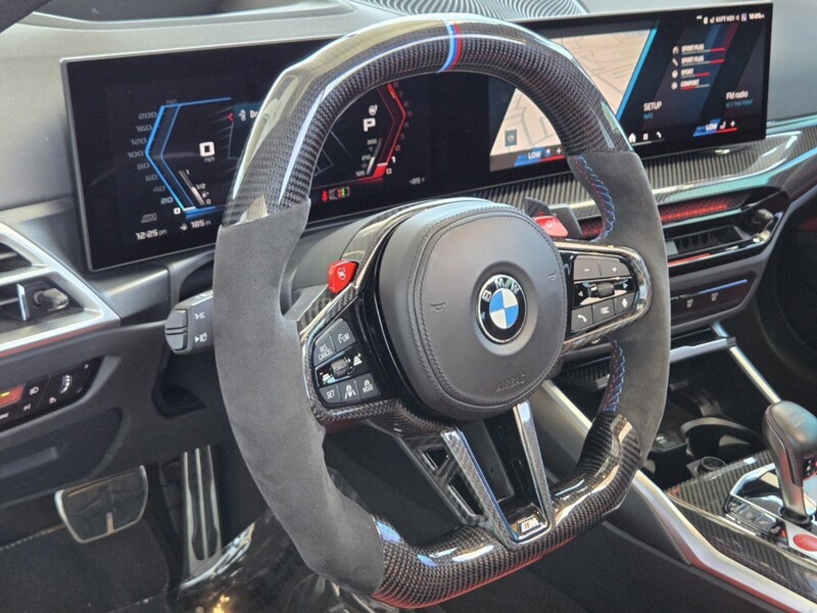 Used 2025 BMW M4 Competition RWD image 25