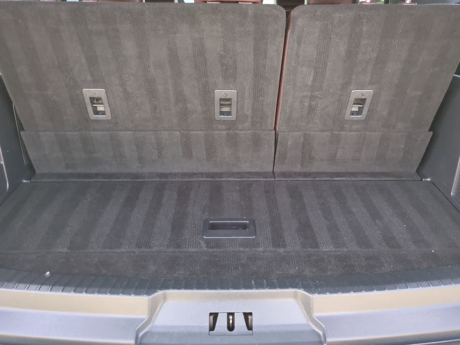 Used 2022 Ford Expedition Limited AWD/4WD image 36