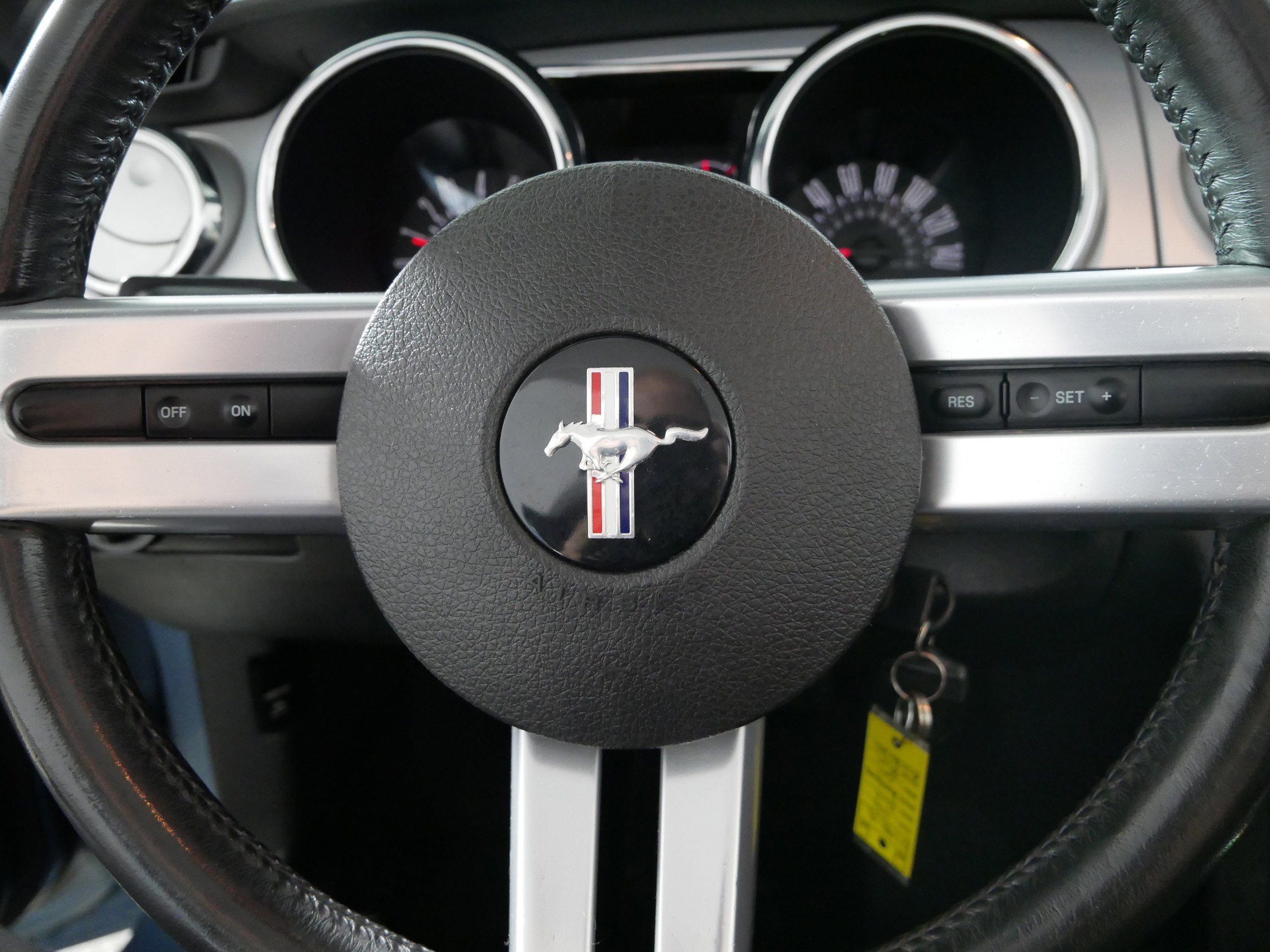 Used 2006 Ford Mustang GT Premium image 25