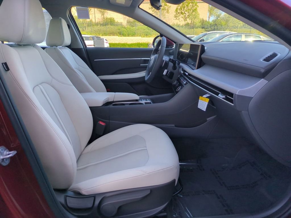 New 2026 Hyundai Sonata SEL FWD image 31