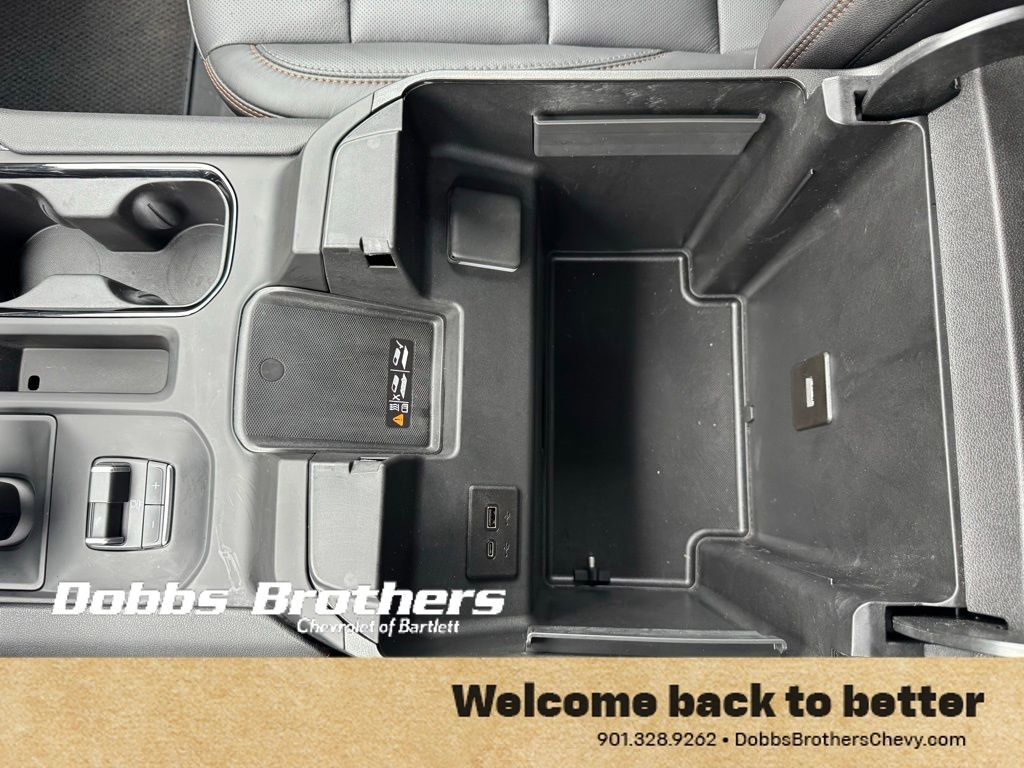 Used 2025 GMC Sierra 1500 AT4 image 24